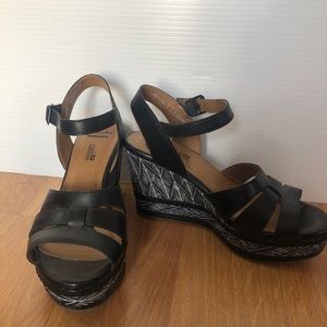Clark’s Heeled Sandal